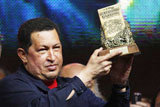 El particular mundo al revés de Chávez
