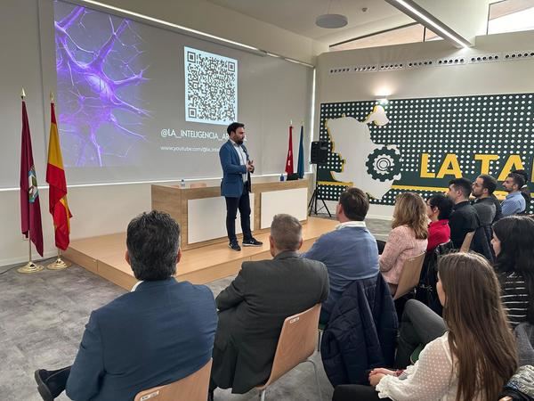 'Innovación y Futuro: La Era de la Inteligencia Artificial' encuentro organizado por Exceltic para conocer las principales tendencias en IA para el mundo empresarial