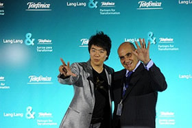Telefónica presenta en Madrid a su nuevo embajador internacional, el pianista chino Lang Lang